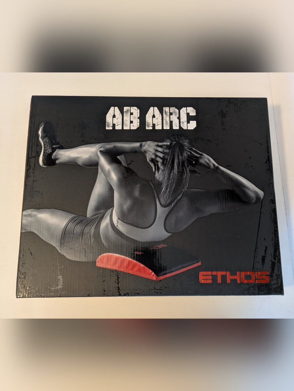 ETHOS Black and Red Padded AB Trainer For Men Or Women